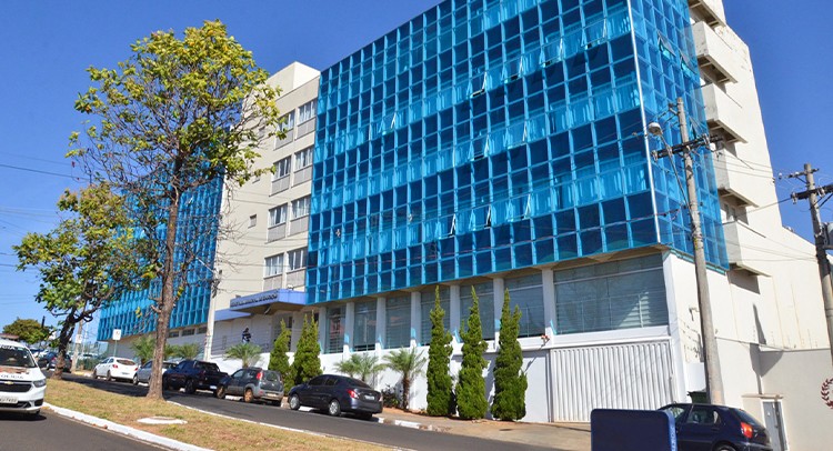 Educação convoca 84 estudantes aprovados no ‘Bolsa Universidade’