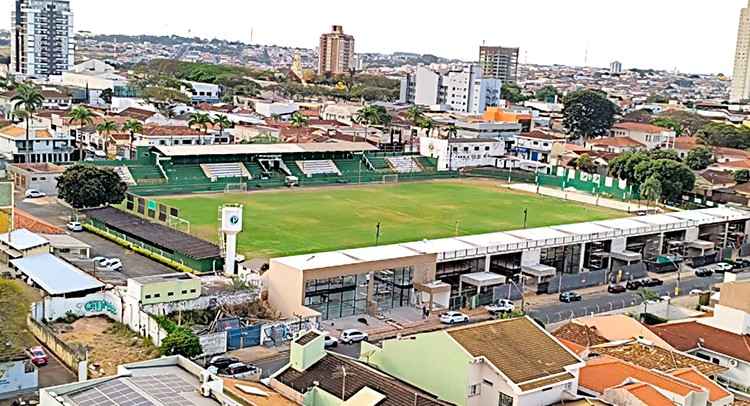 Palmeirinhas recebe jogos da semifinal dos Veteranos