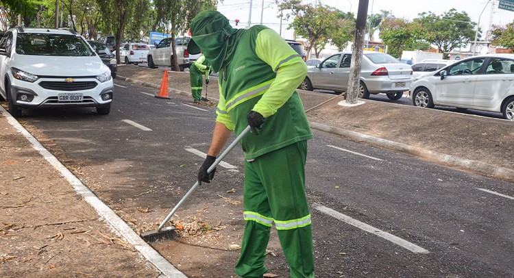 Meio Ambiente reforça serviços de limpeza