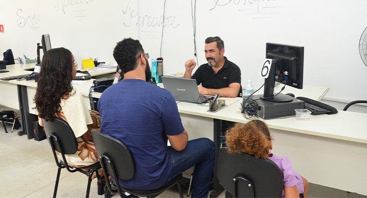 'Emprega Franca' oferece 206 vagas de trabalho