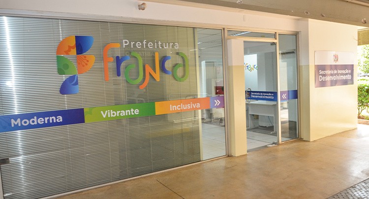 Prefeitura leva Programa ‘Bora Crescer’ para os bairros