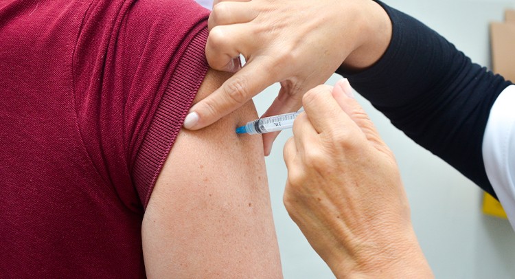 'Dia D' contra a Gripe terá 10 postos de vacinação neste sábado