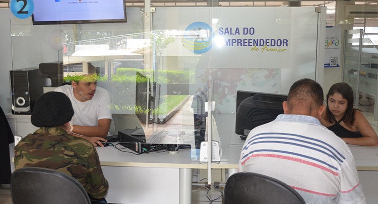 ‘Bora Crescer nos Bairros’ acontecerá nesta segunda-feira