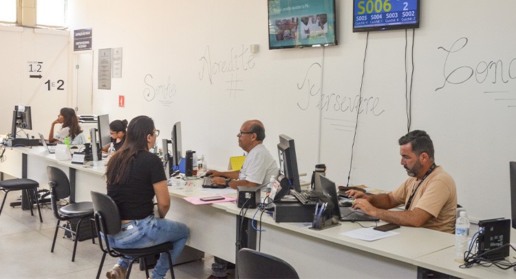 'Emprega Franca' oferece 152 vagas de trabalho