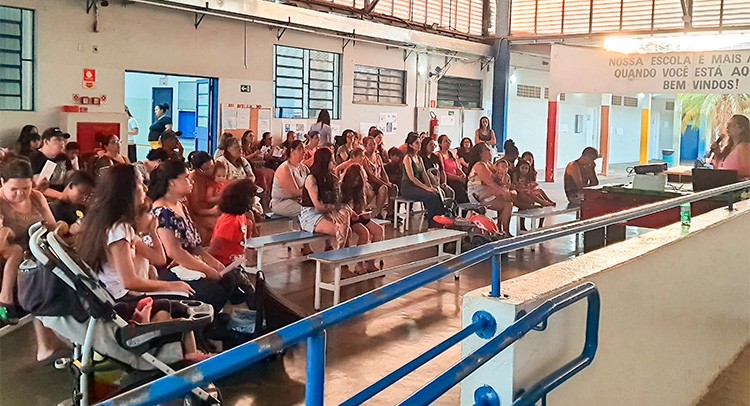 Educação segue com projeto nutricional com famílias e estudantes