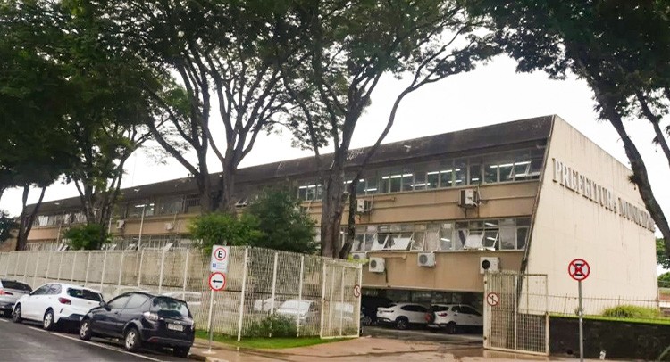 Repartições públicas suspendem atendimento no feriado de Corpus Christi