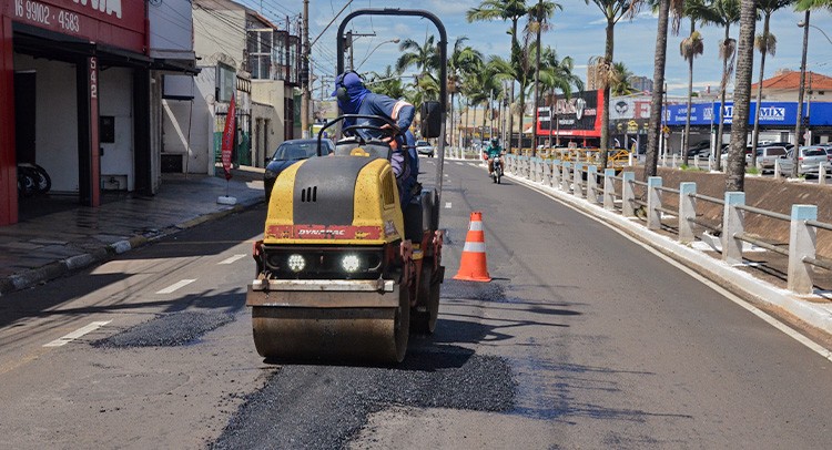 Prefeitura realiza 3.305 serviços de tapa-buracos até primeira quinzena de agosto