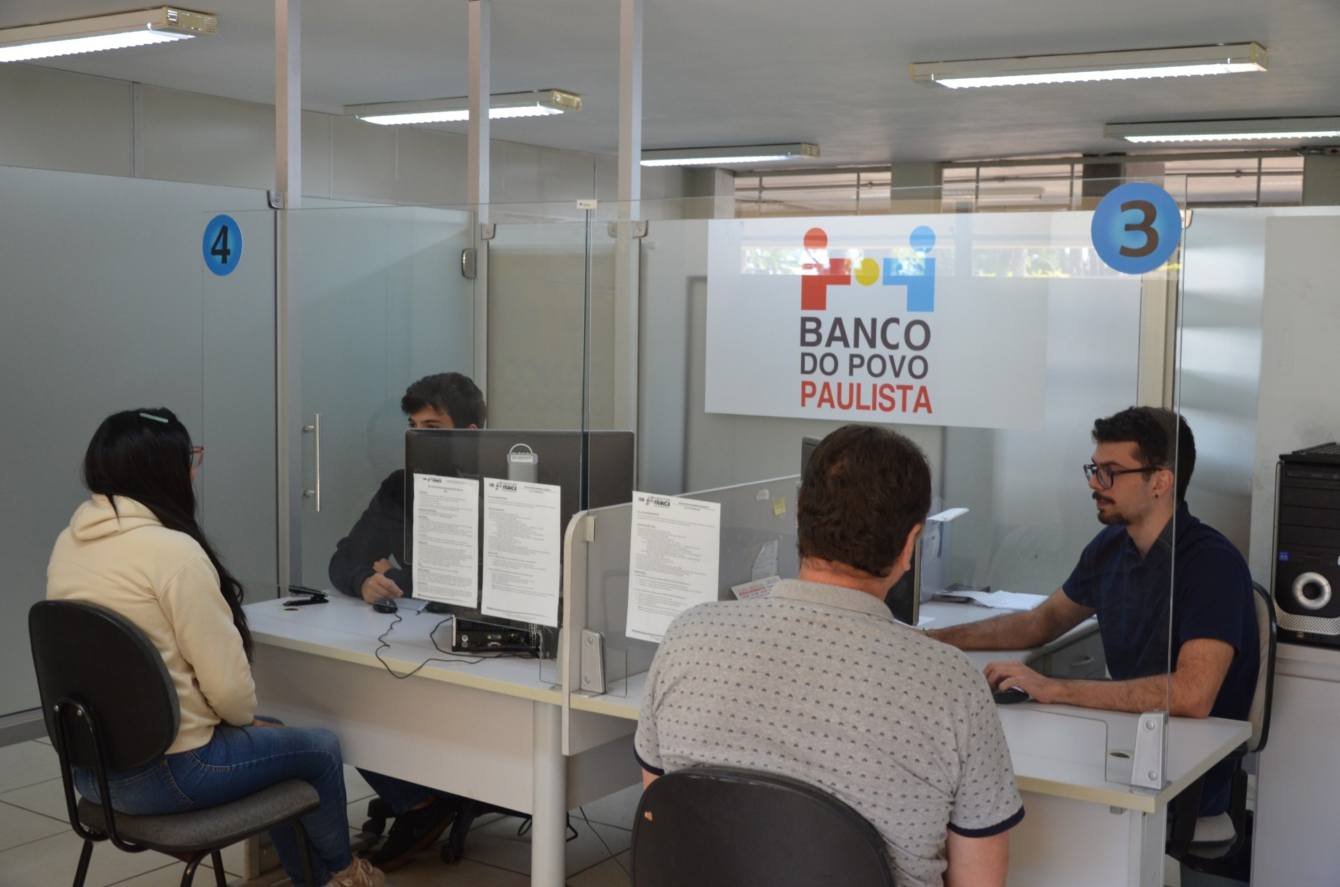 Banco do Povo oferece créditos a microempreendedores