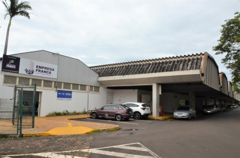 Emprega Franca e PAT têm 236 oportunidades de trabalho