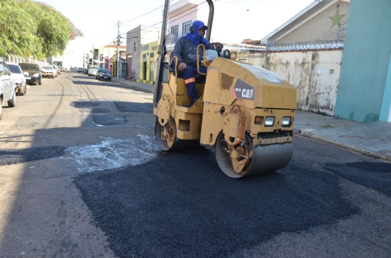 Emdef intensifica operação de remendo asfáltico