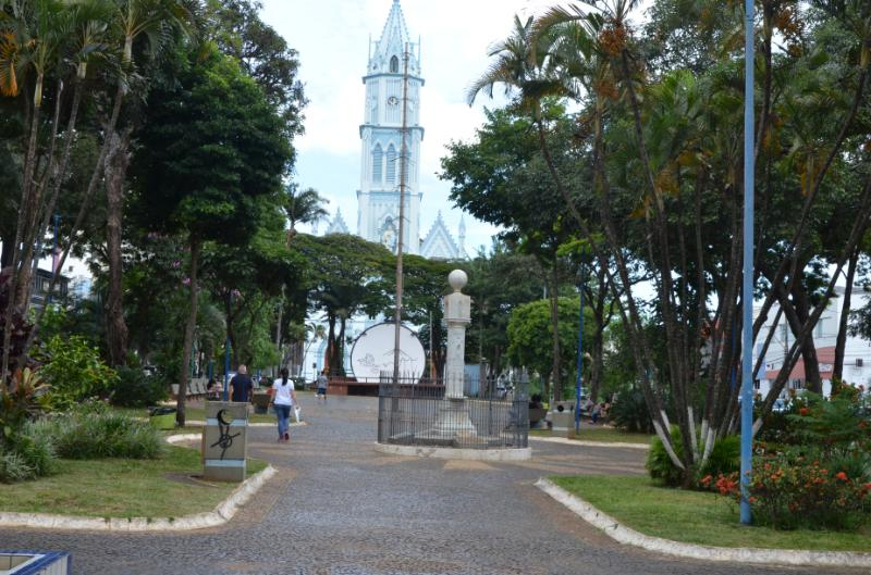 Prefeitura abre nova licitação para revitalização de 3 praças