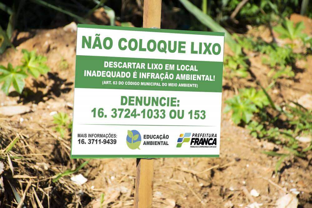 Limpeza e desocupação na APP do Bonsucesso