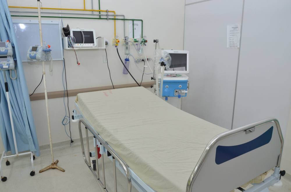 Vereadores aprovam projeto para abertura de 21 novos leitos de UTI