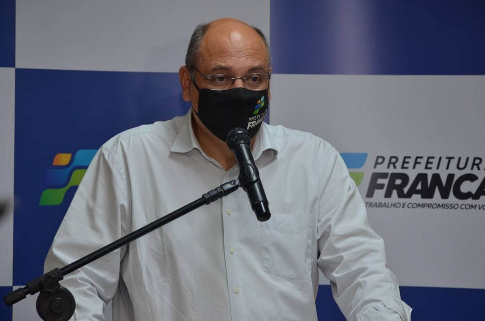 Prefeitura anuncia novas medidas para o combate a pandemia