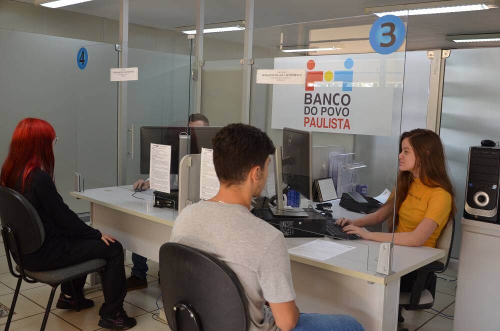 Boletim Econômico registra novo recorde nas exportações e em vagas de emprego