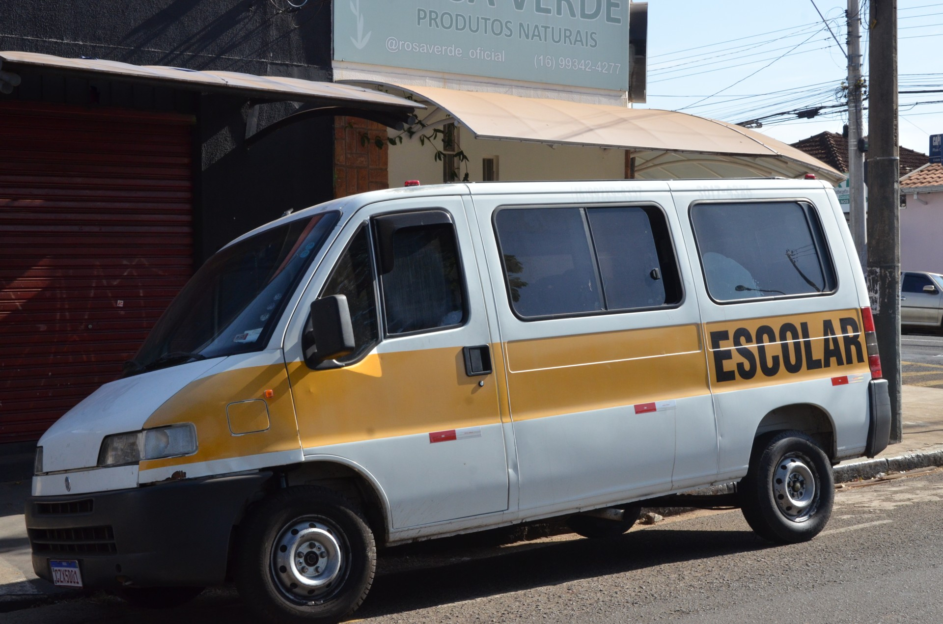 Segurança atenta para prazo de renovação de alvará das vans escolares