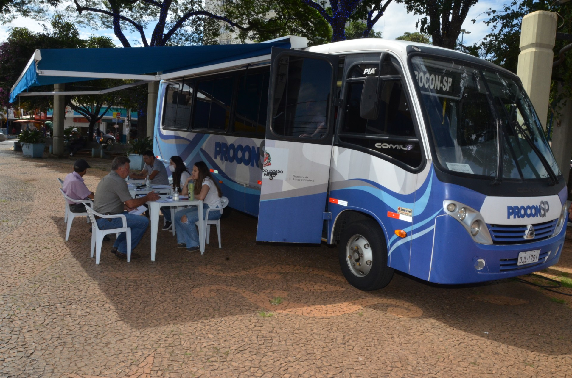 Procon oferece atendimento na praça nesta quarta-feira