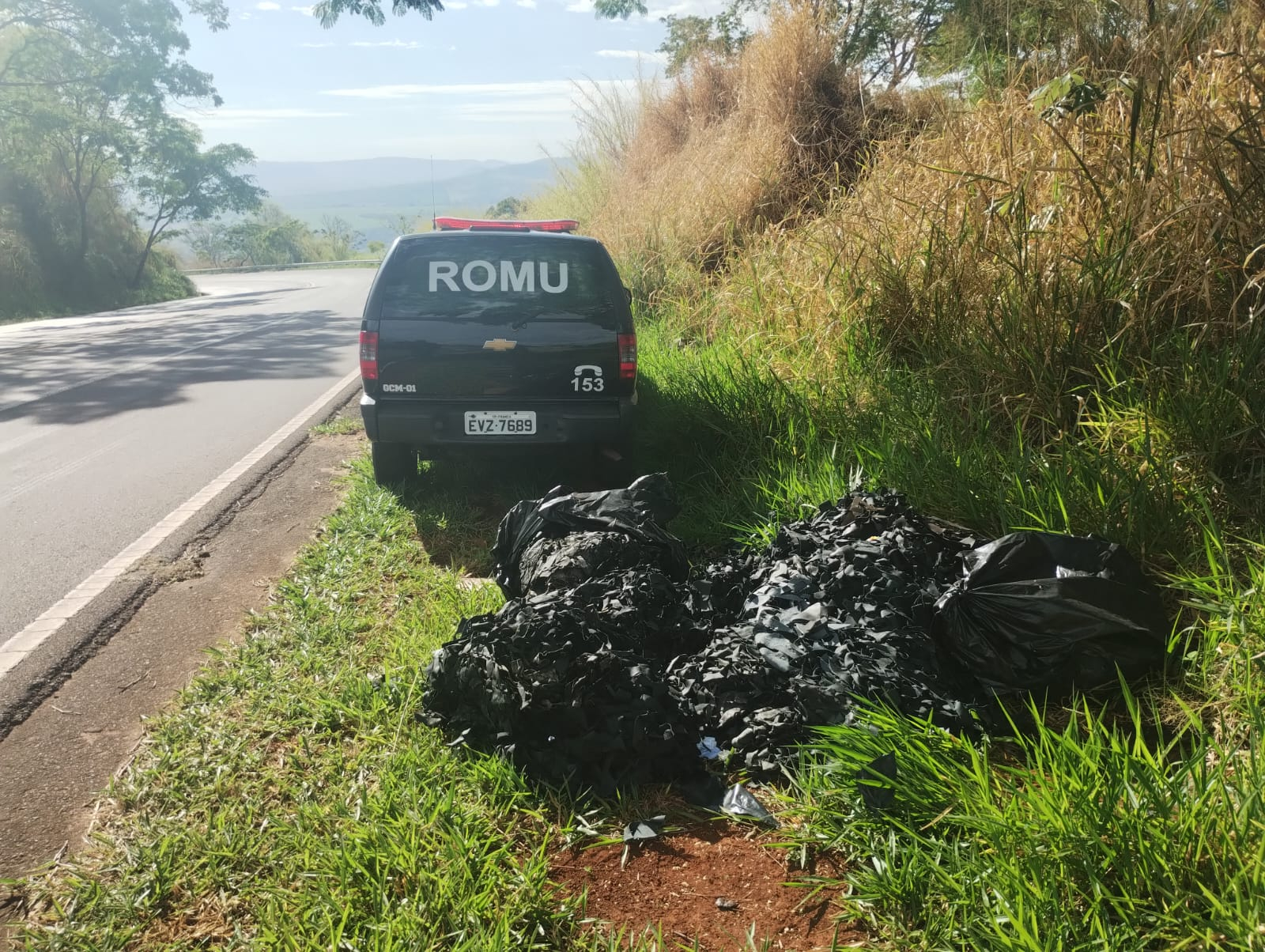 Guarda Civil flagra descarte irregular de lixo