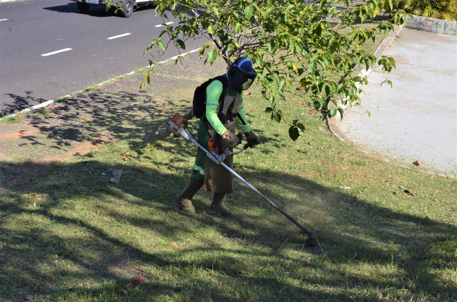 Prefeitura reforça limpeza em áreas públicas