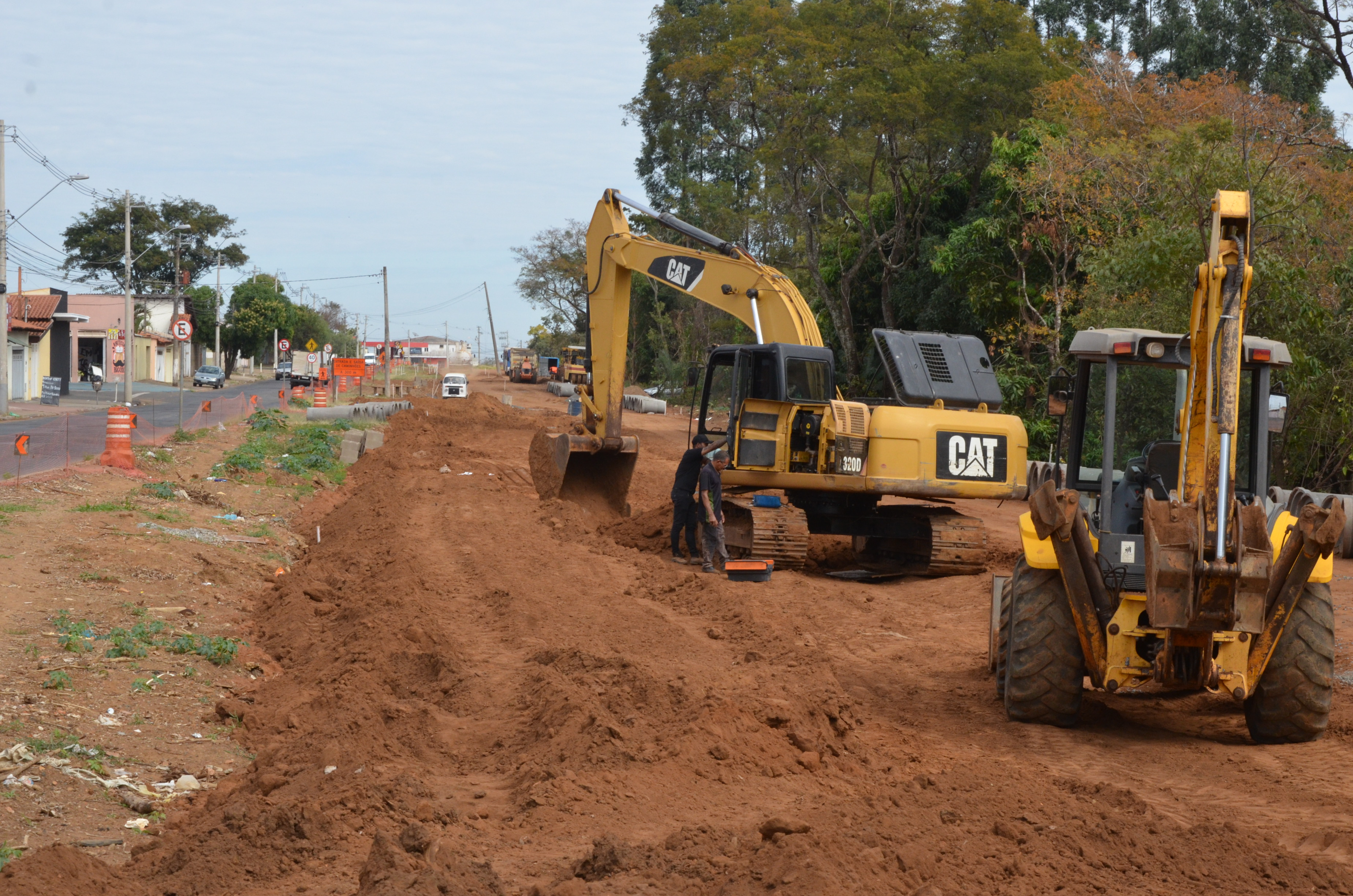Obra de duplicação da av. Geralda Rocha Silva são intensificadas