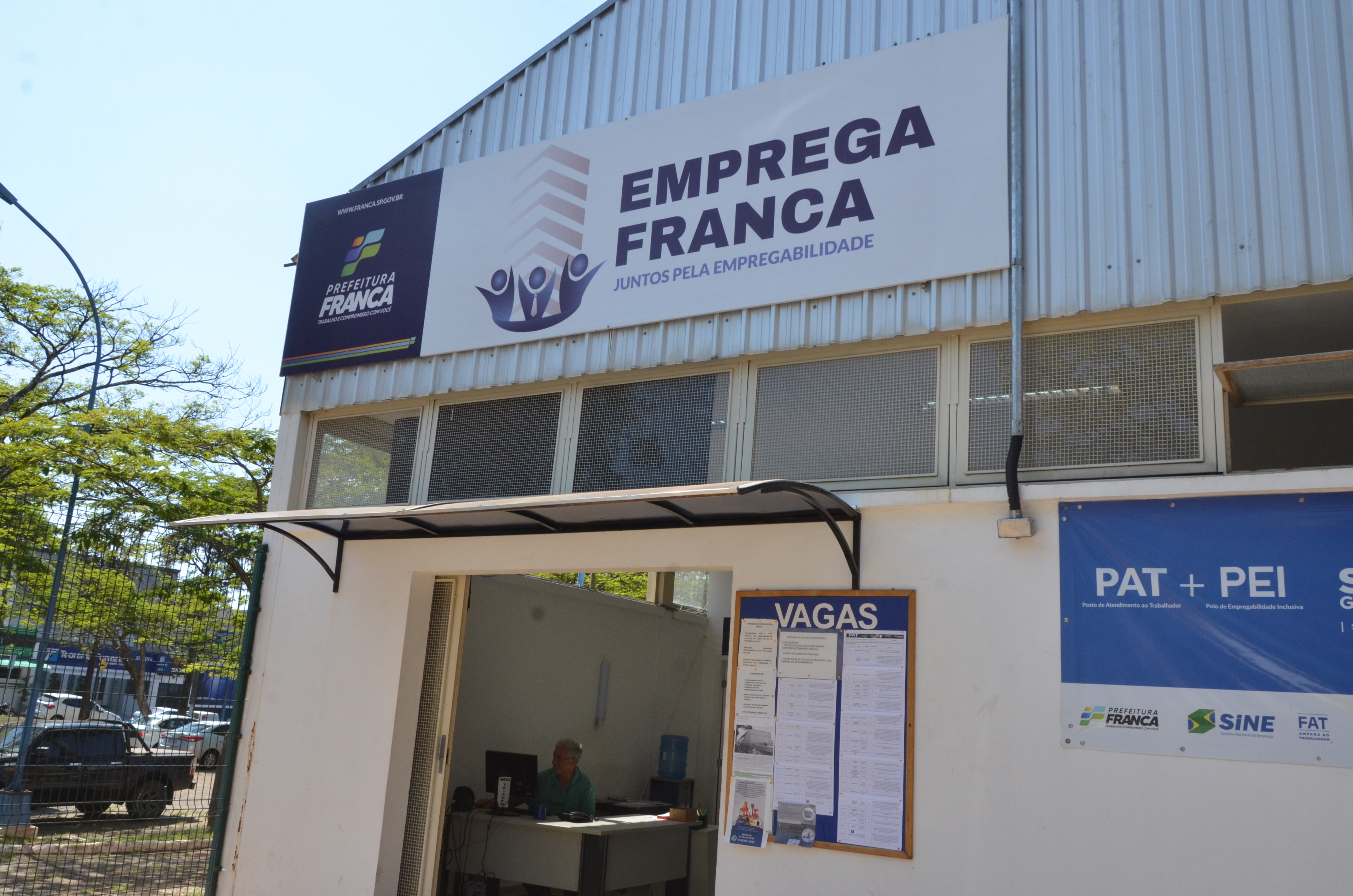 Programa Emprega Franca começa a semana com 119 vagas