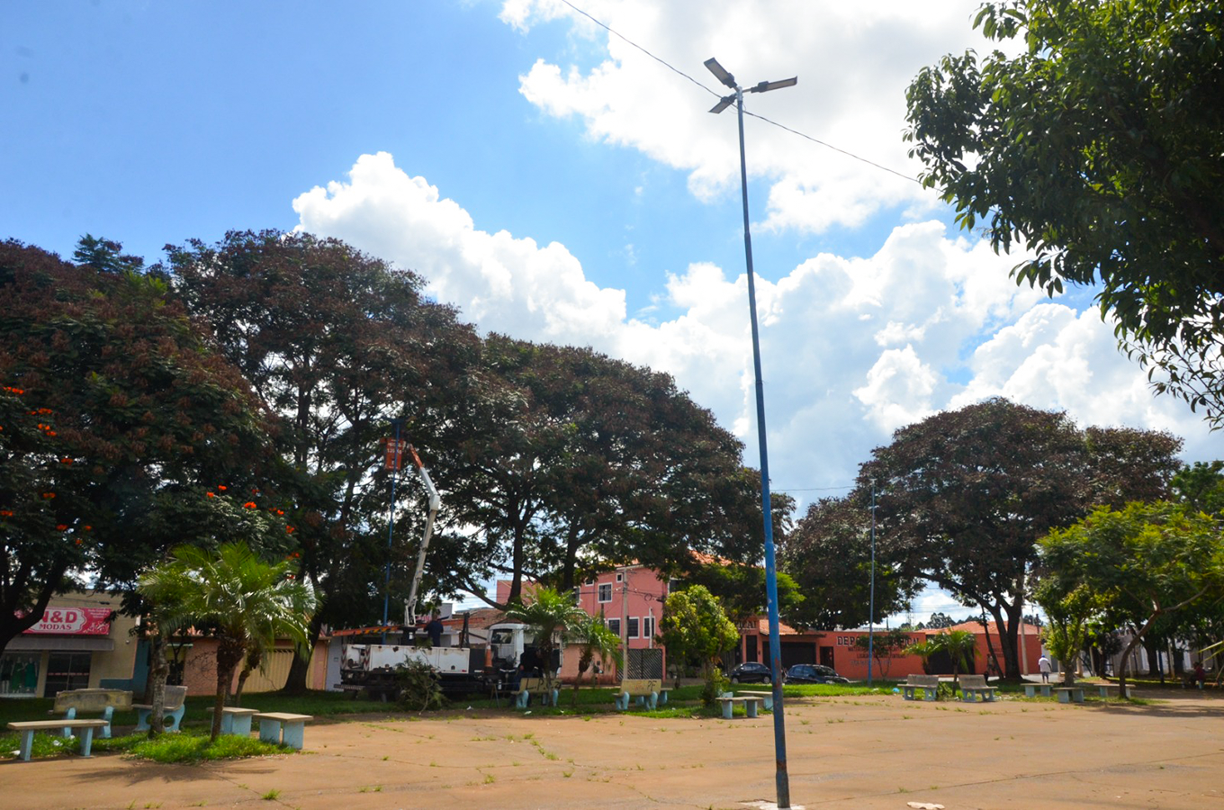 Novos locais recebem iluminação de LED