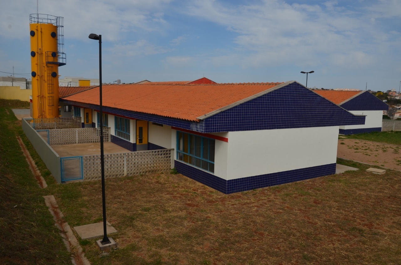 Prefeitura retoma obras de três Creches-Escola