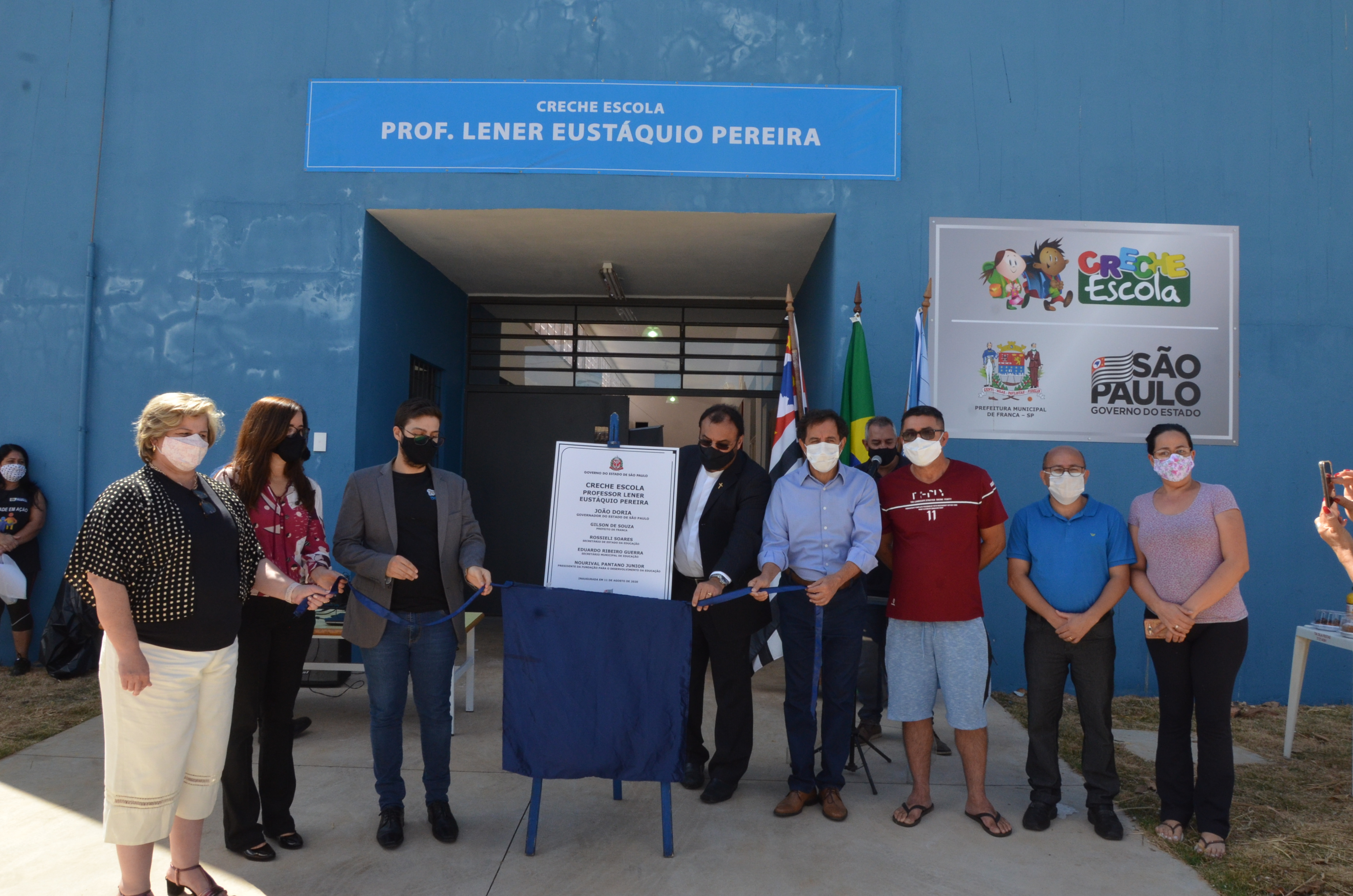 Prefeitura inaugura 2 novas Creches no Martins e Esmeralda