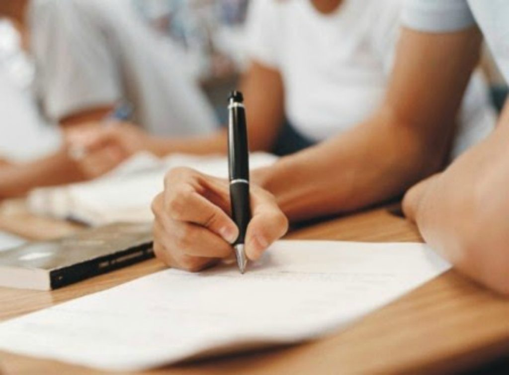 Prefeitura anuncia inscrições para o Bolsa Universidade