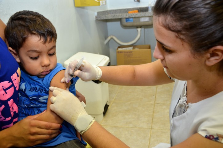 Vacinação contra a gripe segue até sexta-feira