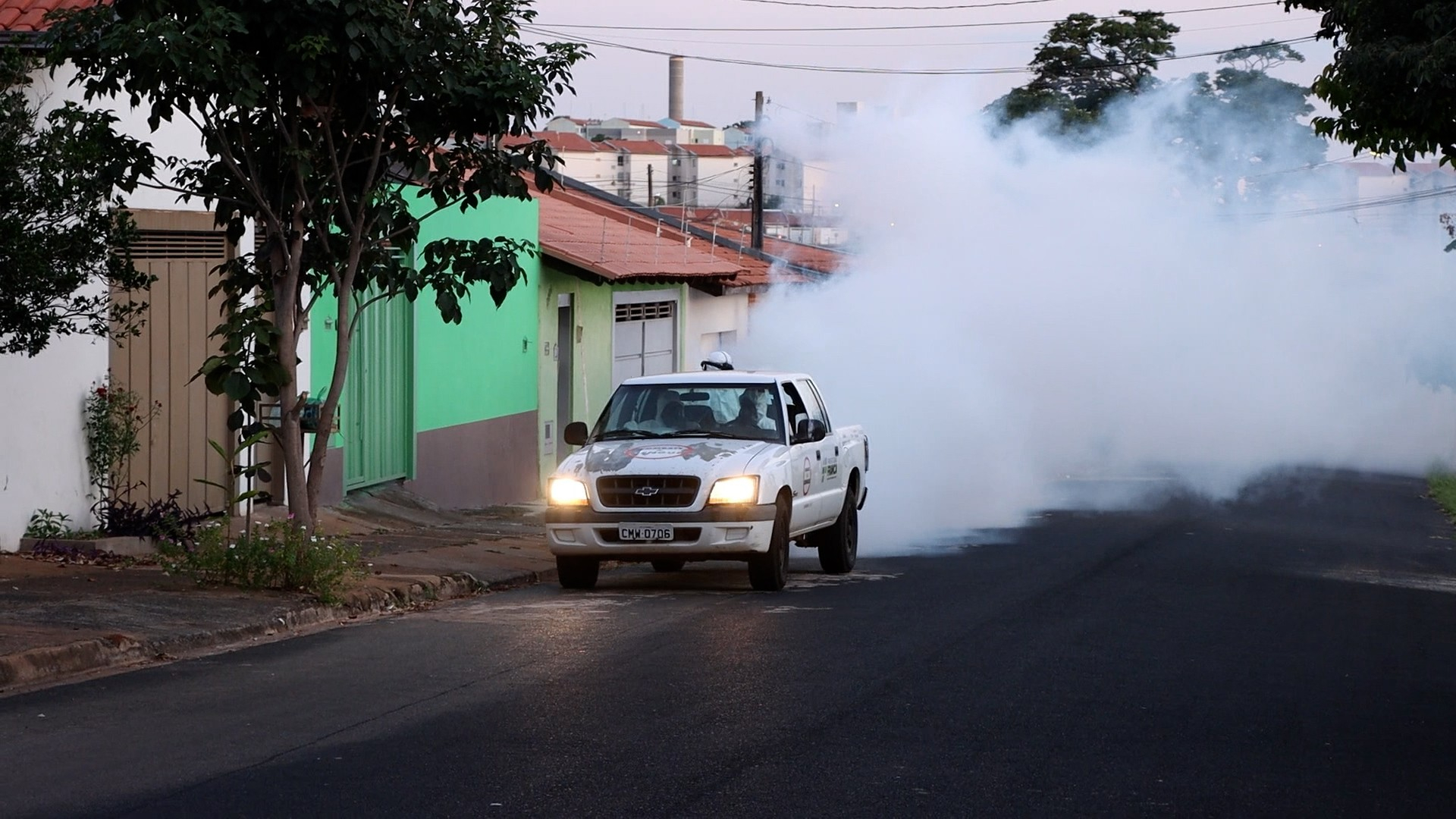 Prefeitura realiza fumacê no Jardim Ângela Rosa e parte do Noêmia